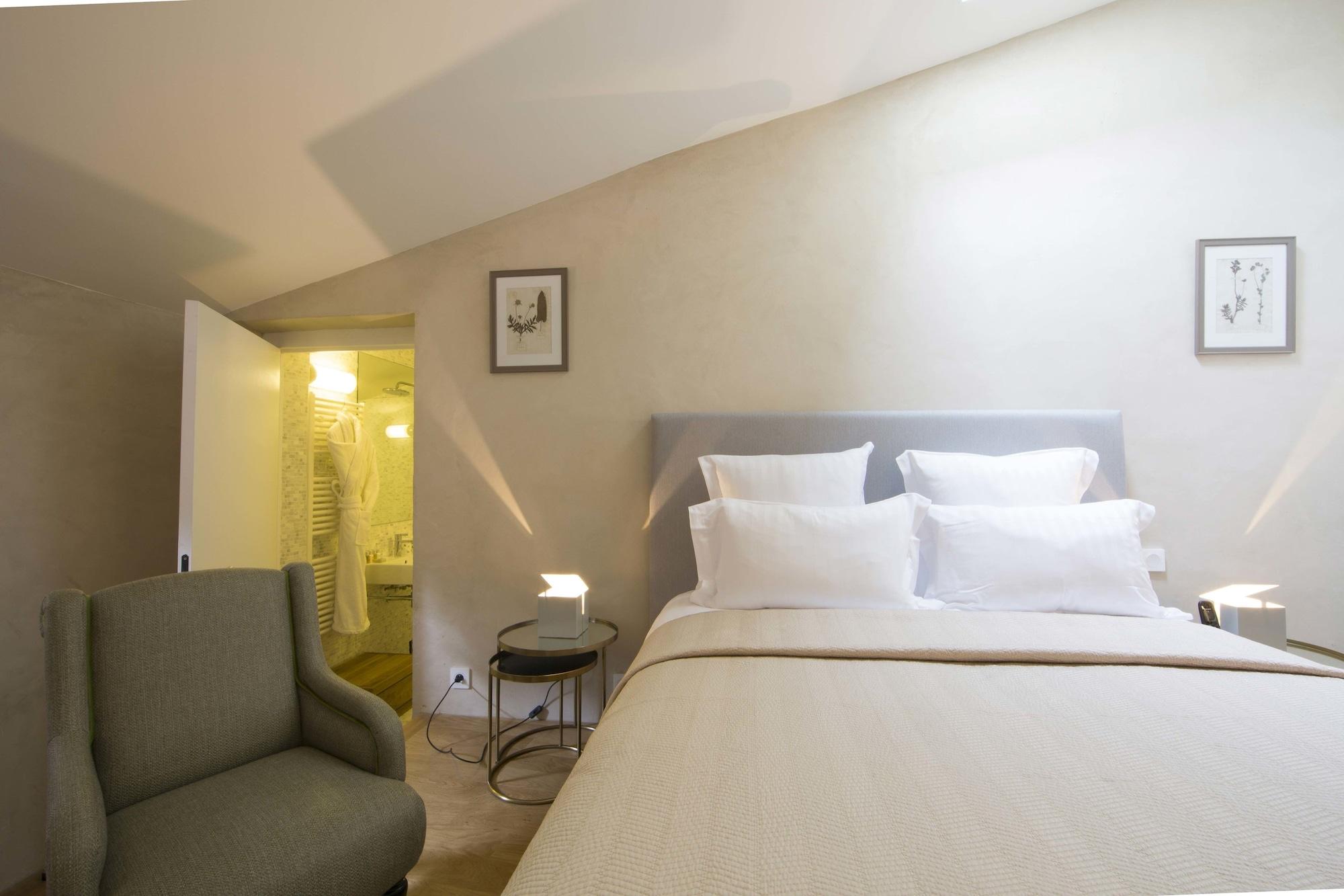 Hotel De La Villeon Tournon-sur-Rhone Buitenkant foto